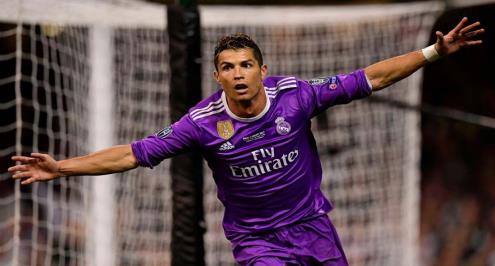 رسميا.. إفريقي وحيد ينافس على جائزة أفضل لاعب في العالم وسيطرة مدريدية